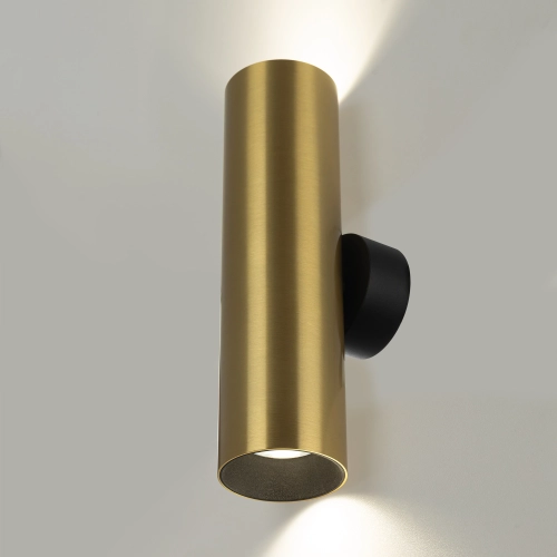 Настенный светильник Citilux Axel CL512322