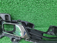 Накладка ПТФ правая Toyota Land Cruiser 200 15-21
