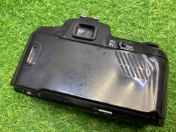 Nikon N6006