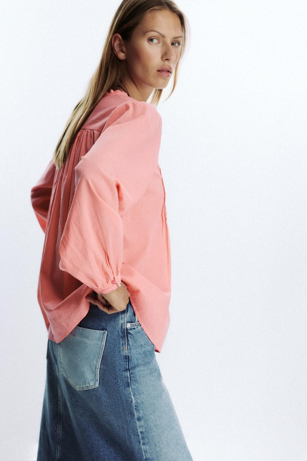 ZARA РОМАНТИЧНАЯ БЛУЗКА С КРУЖЕВОМ, РОЗОВЫЙ