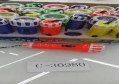 Фонарик пластиковый брелок 10 см, 4 цвета микс, с-30980