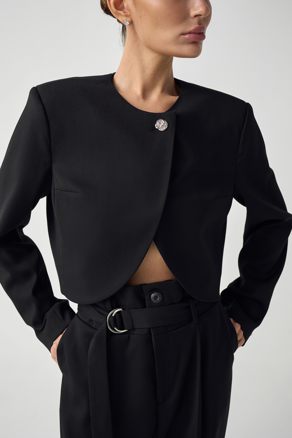 Укороченный жакет