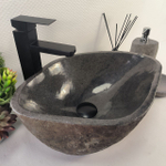 Раковина из речного камня RS-65177 46*32*15 0856