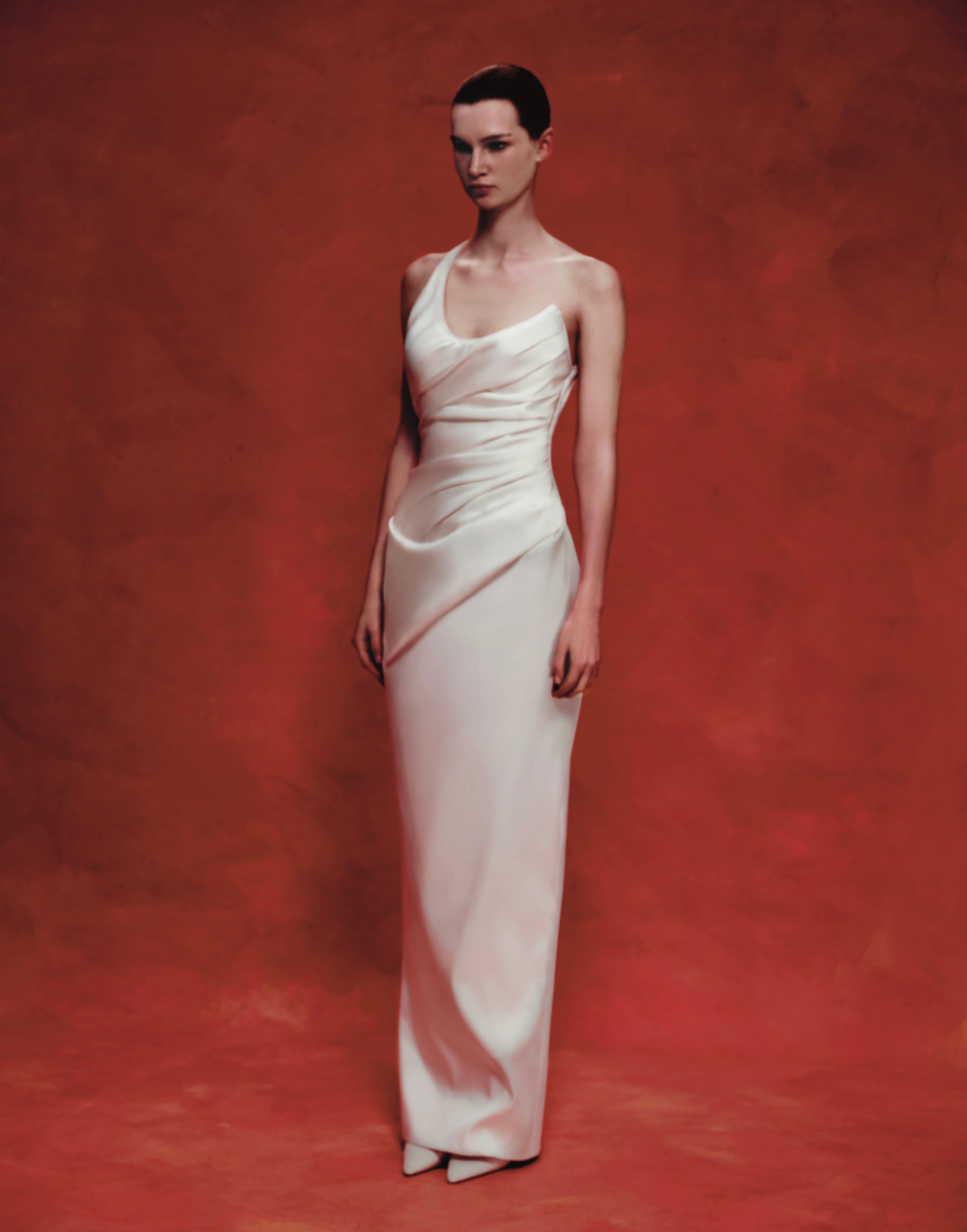 Платье макси из атласа корсетное драпированное