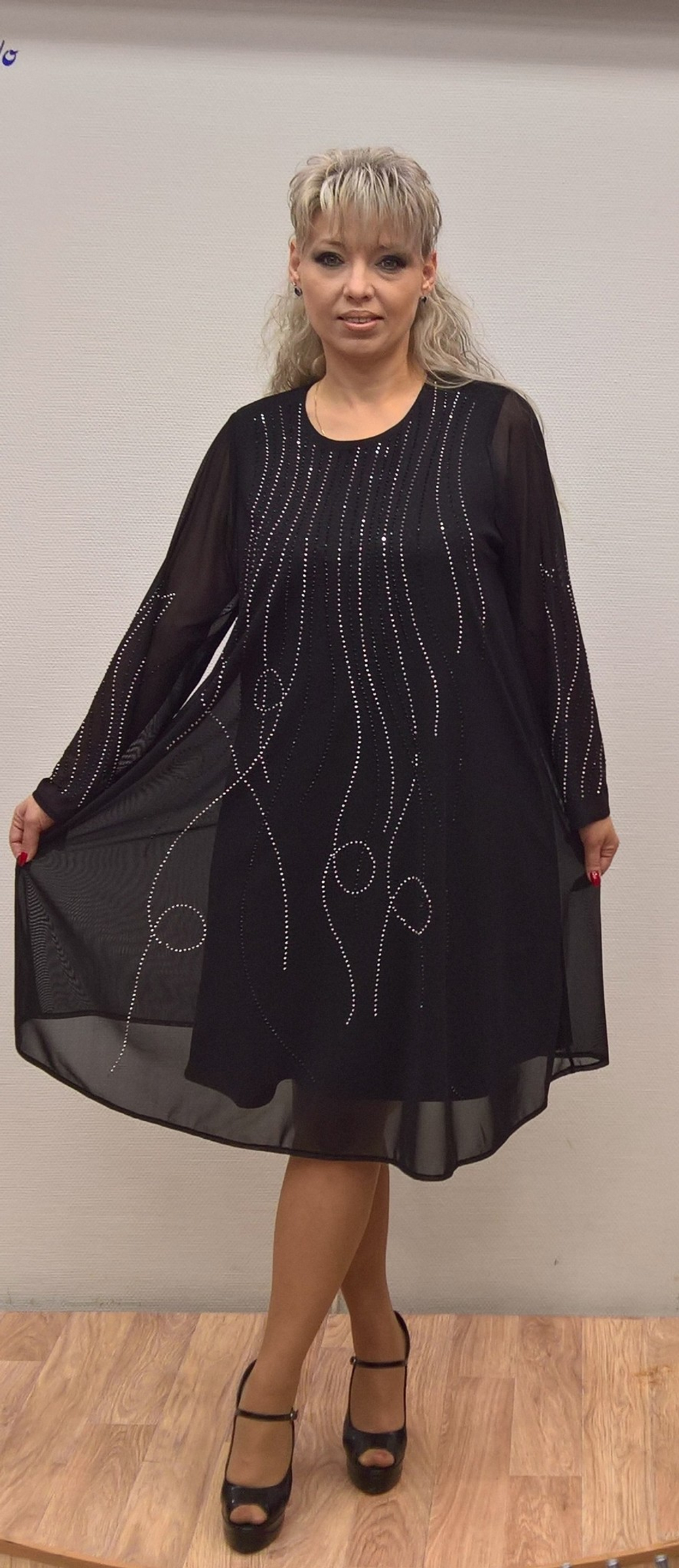 Двойное комбинированное платье со стразовым "дождем"