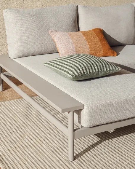 Трехместный уличный диван Vathi с левым шезлонгом цвета таупе, 250 x 159 см