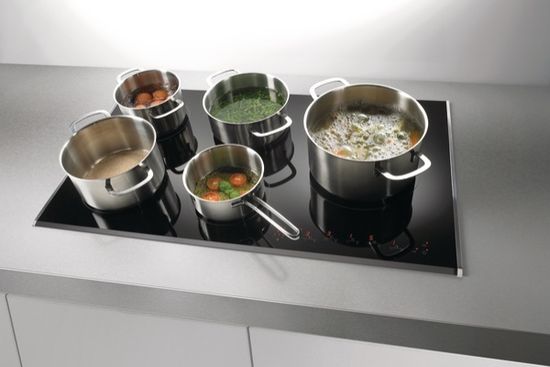 Индукционная варочная панель Gorenje + GIT 95 XC