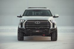 Бампер силовой передний BMS PRO-Line для Тойота Тундра 2022-2026