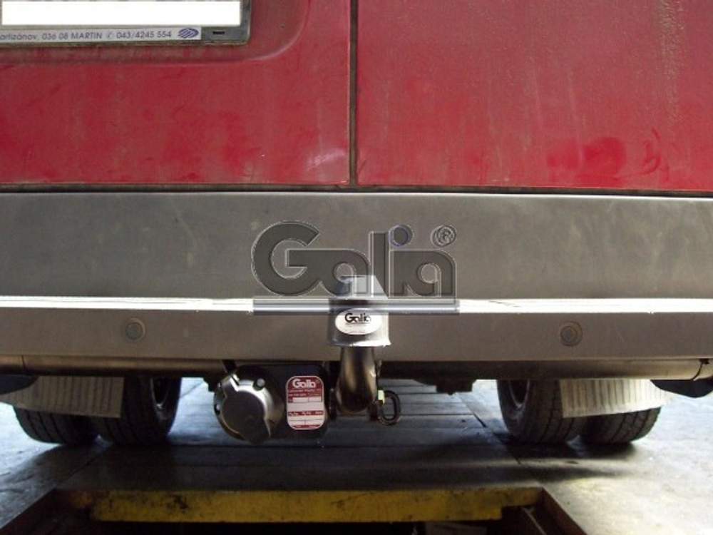 Фаркоп оцинкованный Galia M035A для Mercedes Sprinter Classic 2013- со ступенькой, Mercedes Sprinter 1995-2006, Volkswagen LT 1995-2006(паспорт и сертификат в комплекте)(без электрики)