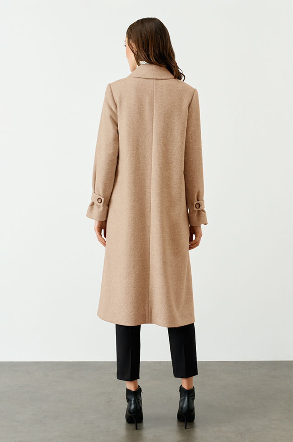 0092 Пальто женское (бежевый)