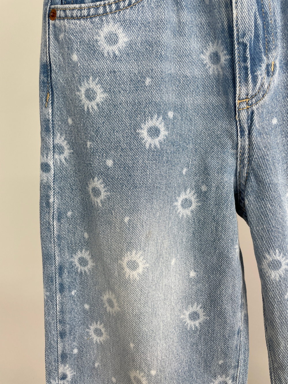 Джинсы Zara
