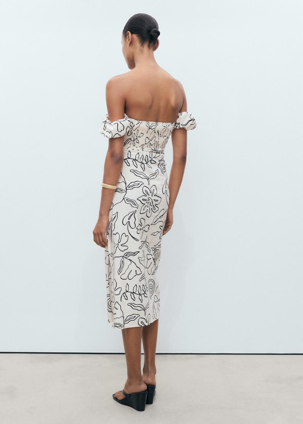 Платье с цветочным принтом без бретелей