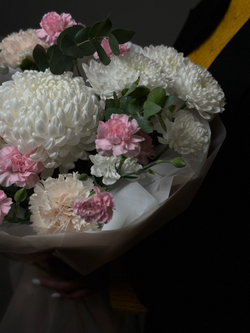 Сборный букет «Нежный парад»