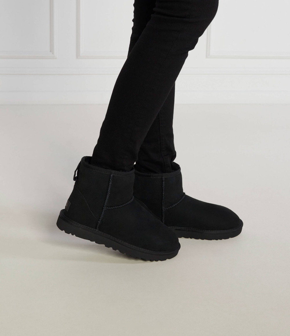 Кожаные угги w classic mini ii UGG - черный(1016222)