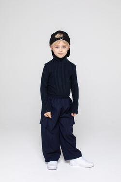 Брюки с карманами