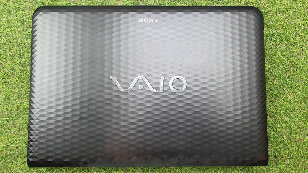 Ноутбук Sony Vaio PCG-61B11V