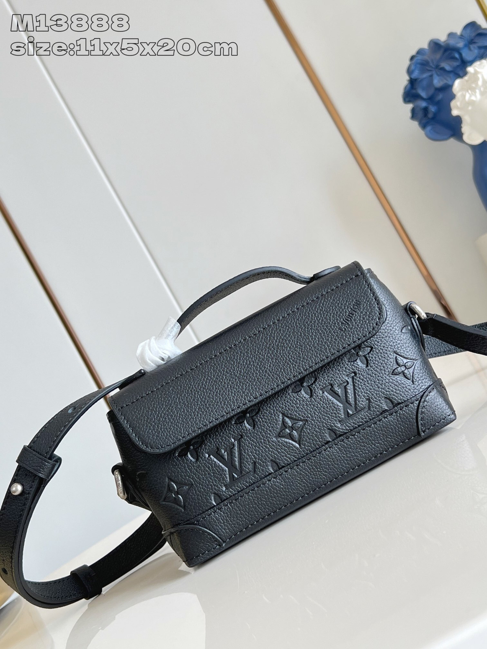 Louis Vuitton Steamer East West Wearable Wallet