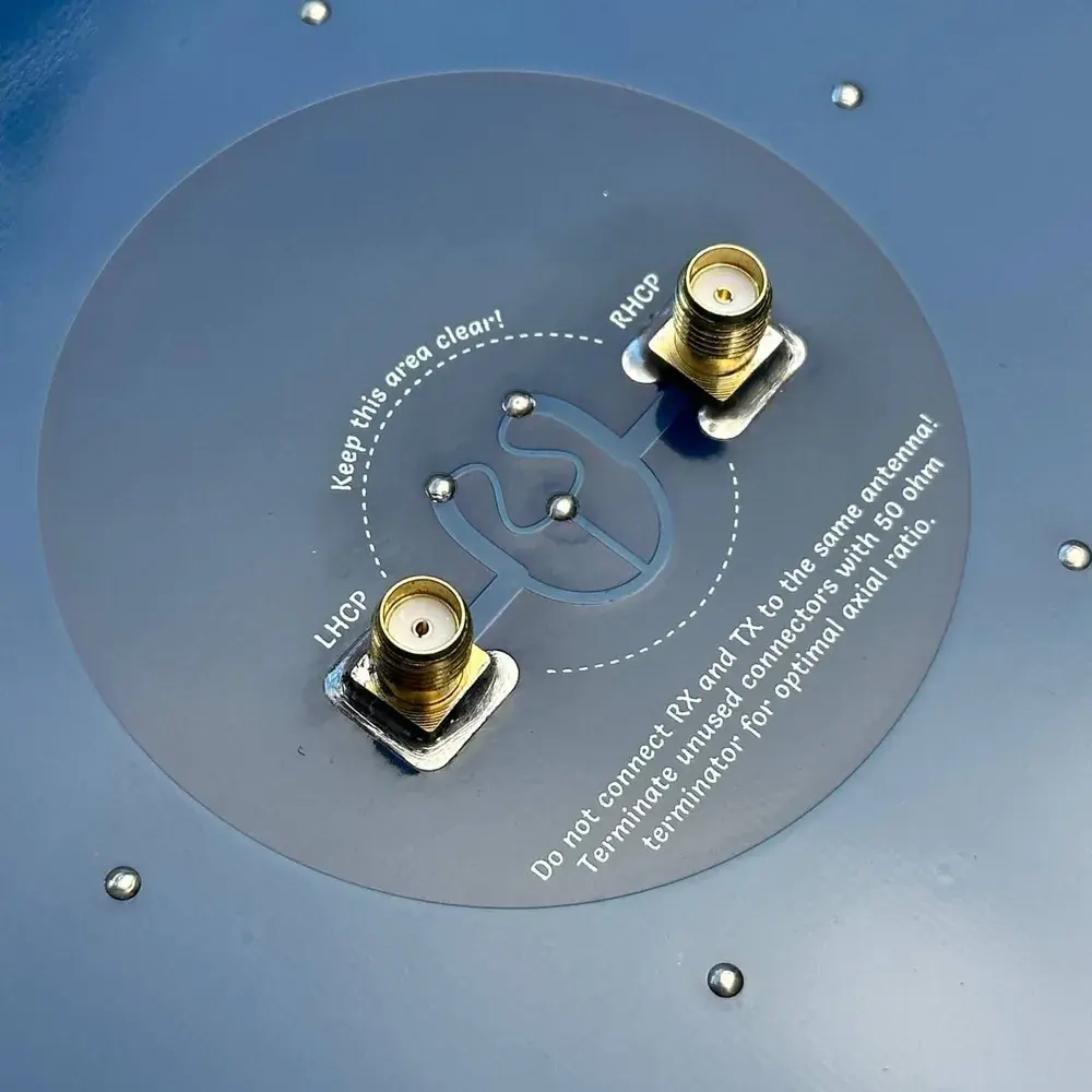 Патч-антенна GEPRC Antenna 5.8G 14.4dBi Triple Feed Patch Array ( Sma Male)