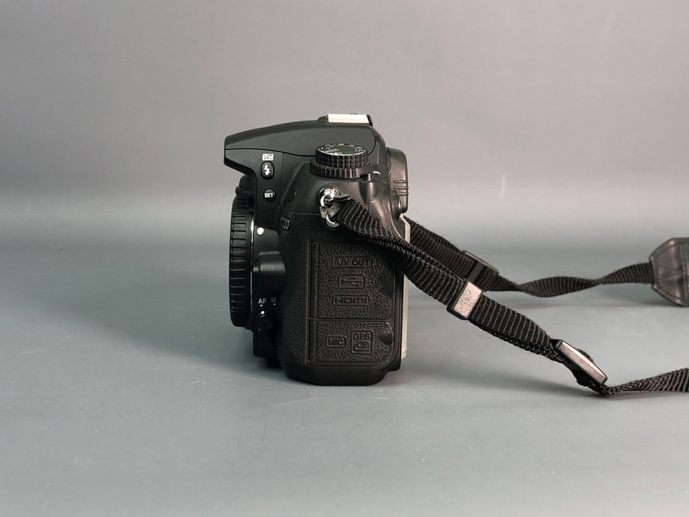 Nikon D7000 43.000 кадров