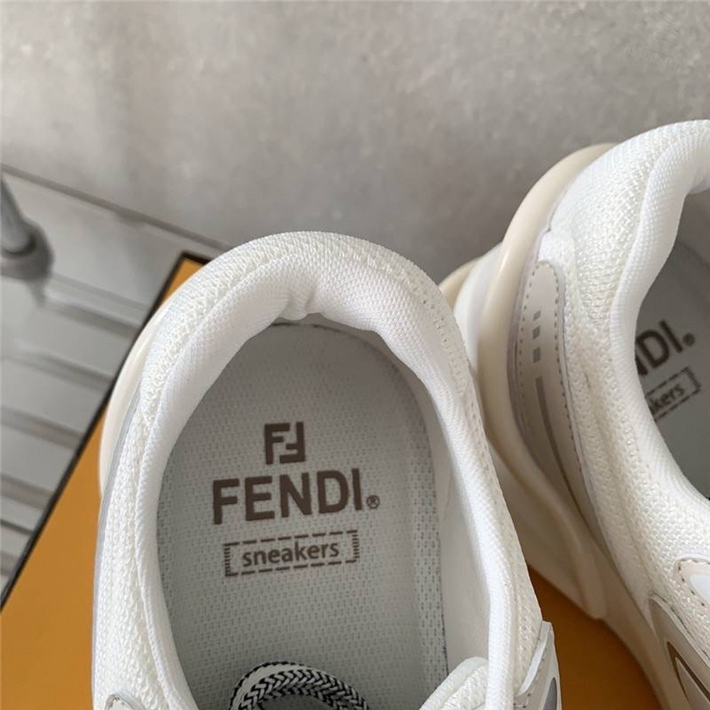 Кроссовки Fendi