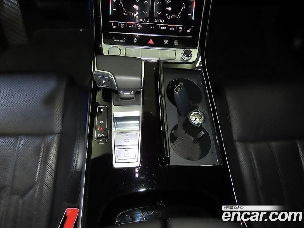 Audi A8 (D5) 55 TFSI Quattro LWB (07.2020)