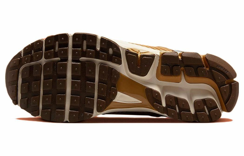Кроссовки Nike Air Zoom Vomero 5 "Wheat Grass And Cacao Wow"
