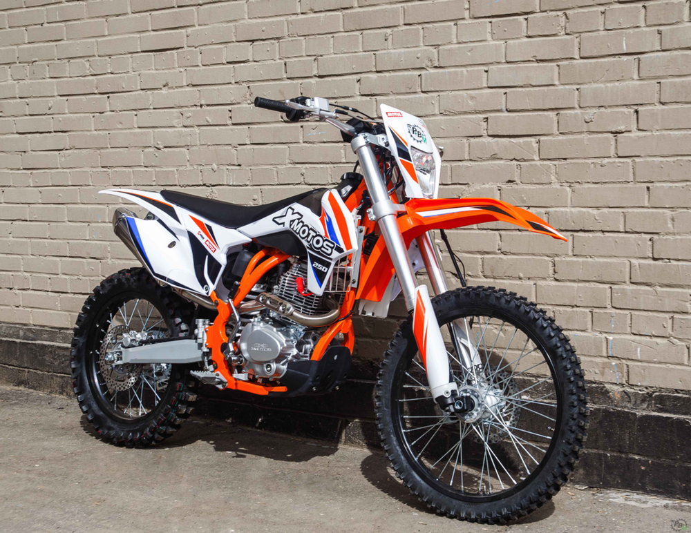 Мотоцикл кроссовый эндуро XMOTOS Racer Pro 250