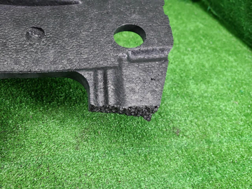 Абсорбер переднего бампера Audi Q8 (2018-2023)