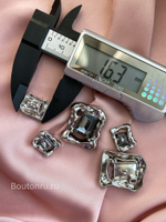 Пуговицы прямоугольные в серебре с камнем мятый металл