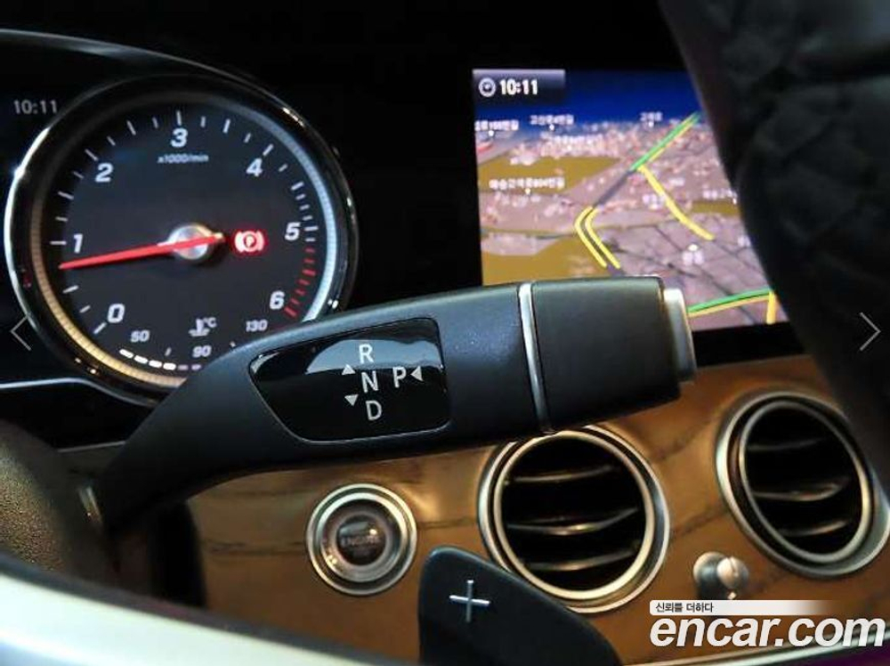 Mercedes-Benz E-Class W213 E220d Exclusive (12.2019)
