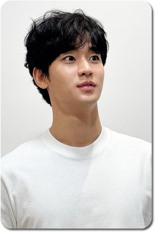 Карта #0104 / Kim Soohyun