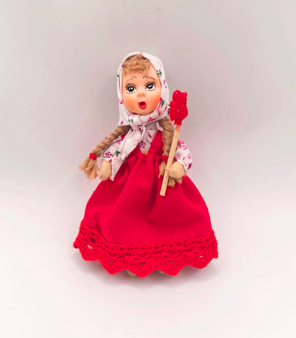 Новогодняя игрушка "Алёнушка"