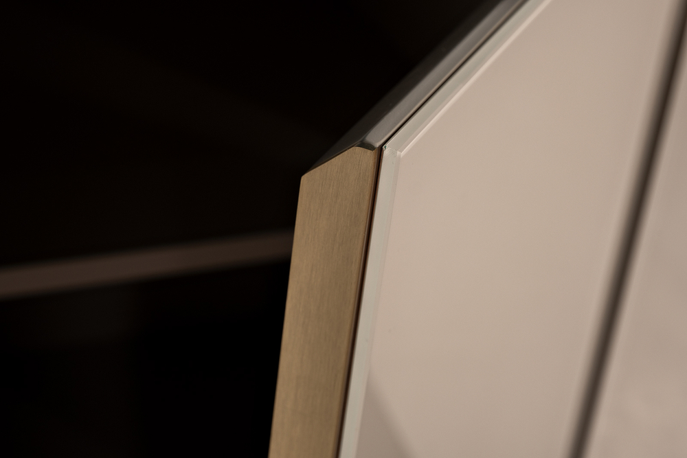 Комод 160x42x80см Garda Decor Grimaldi светло-бежевого цвета