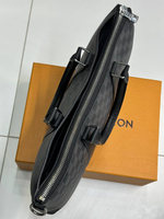 Портфель Louis Vuitton