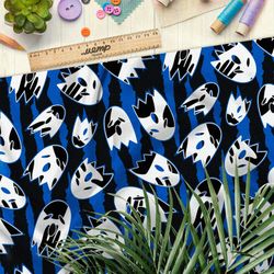 Ткань мембрана белые призраки на полосатом фоне