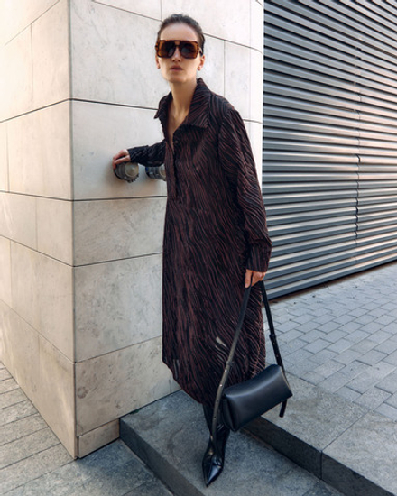 Платье из шелка шоколад