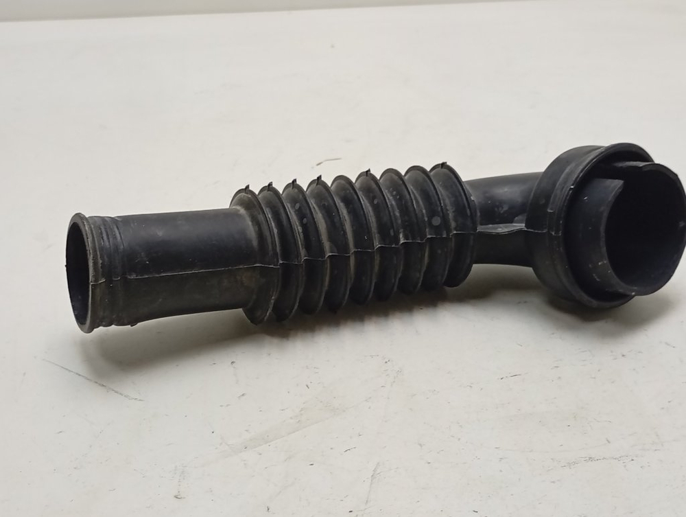 CS41061DB1/2-07 кт53 Сливной патрубок для стиральной машины Candy 41032654 б/у