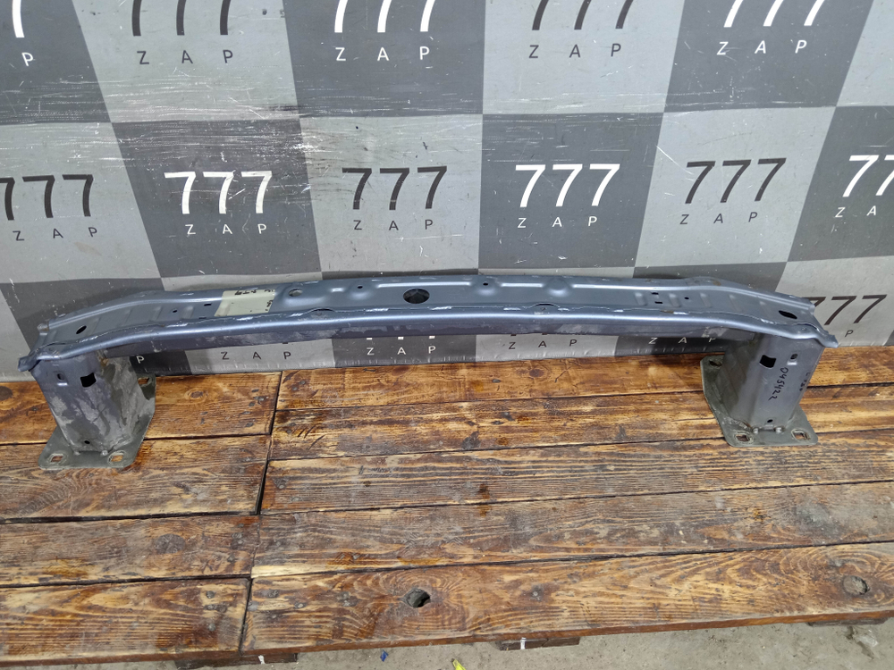 Усилитель переднего бампера Land Rover Discovery Sport (L550) 14-нв Б/У Оригинал LR059013