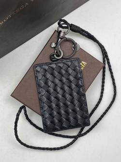 Бейдж Bottega Veneta