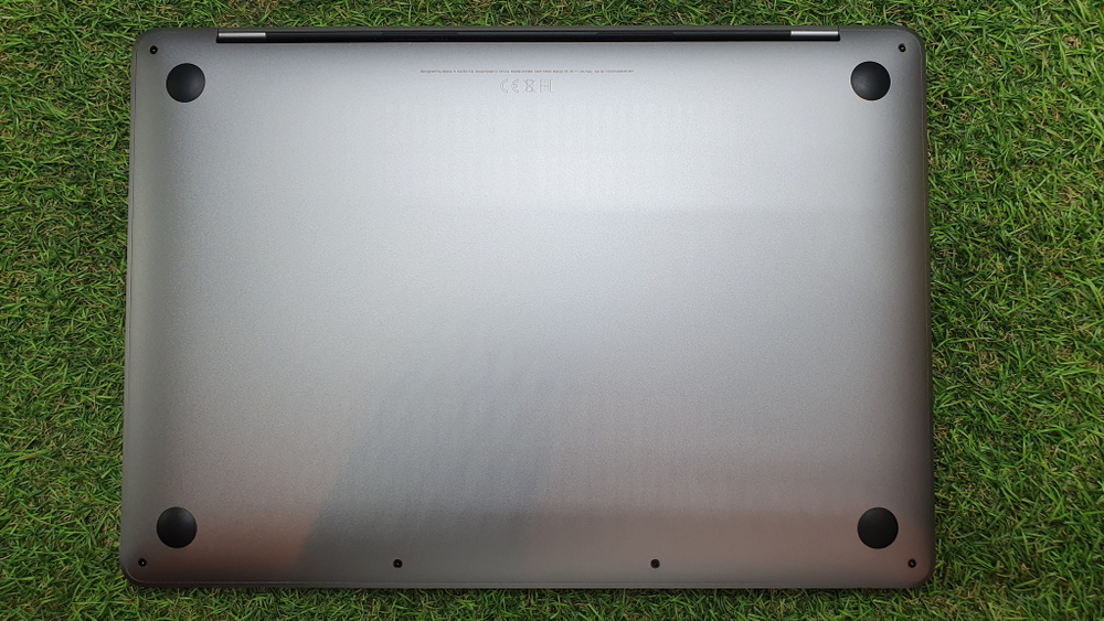 MacBook Pro 13 , 2020 г i5/8 Gb/SSD 256Gb/Retina/A2289