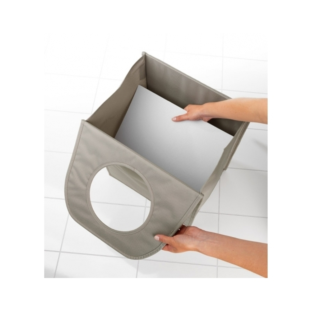 Сумка для белья Brabantia прямоугольная серая вид внутри