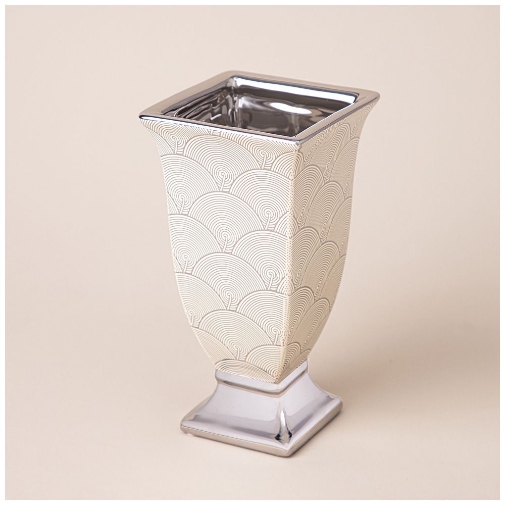 ВАЗА ДЕКОРАТИВНАЯ НА НОЖКЕ 10,5Х20 СМ