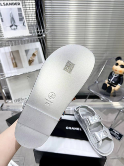 Сандали Chanel