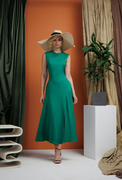 Льняное платье без рукавов зеленое 05-02-25 SS