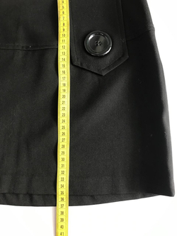 Юбка с объемными пуговицами, визуально на 44 размер