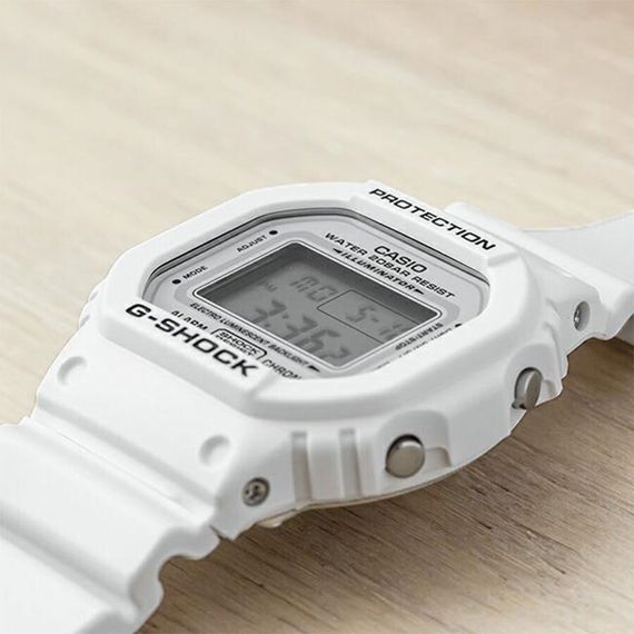 Наручные часы Casio DW-5600MW-7E