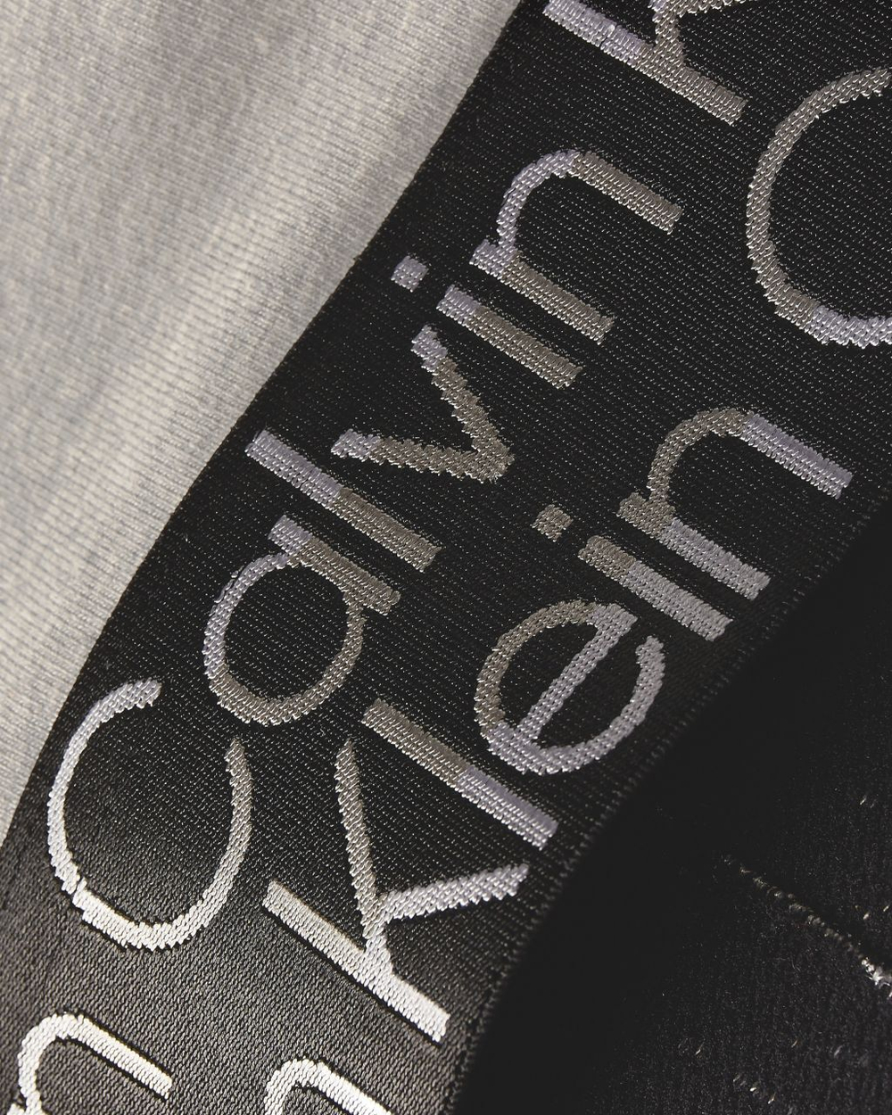 ТОП теннисный Calvin Klein Low Support Sports Bra - heather grey