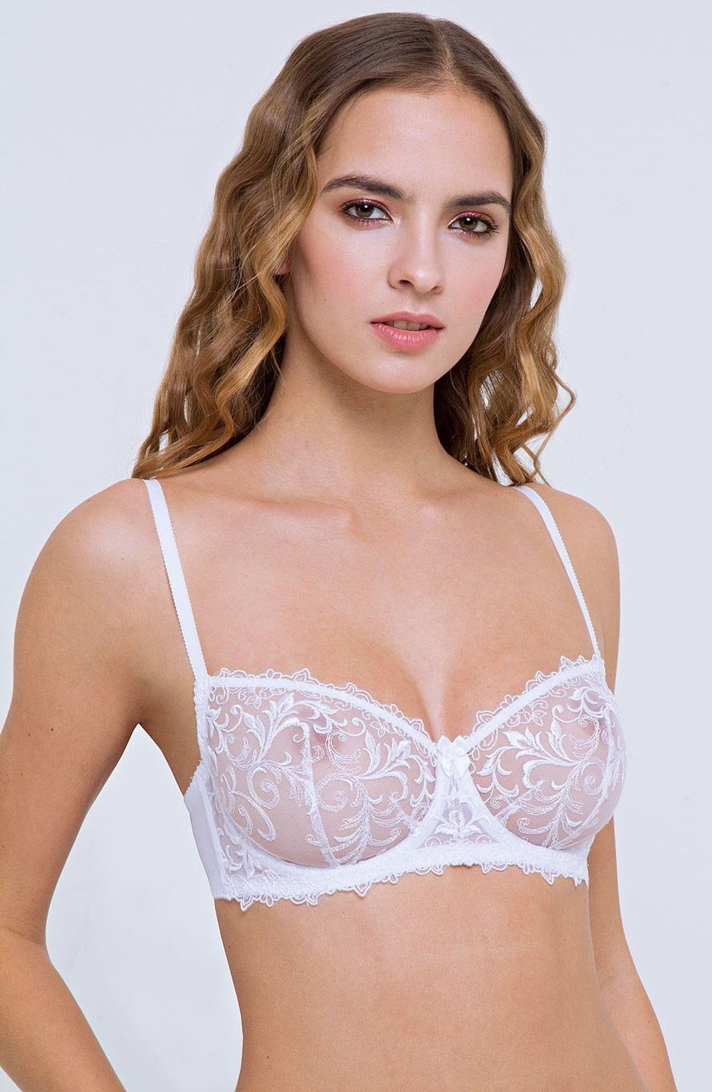 Бюстгальтер с мягкой полупрозрачной чашкой (Размер: 75F) (Цвет: черный)