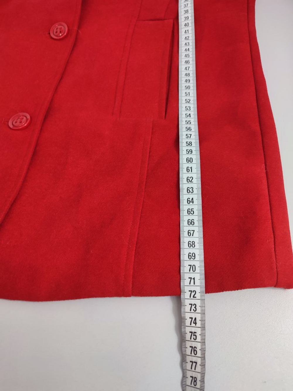 Пальто Caron Vivien яркое 46 размер