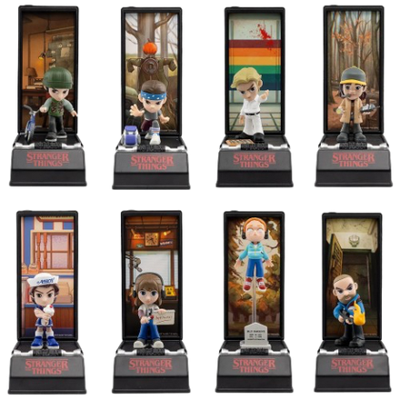 Рандомная фигурка Blind Box Stranger Things Портал в Изнанку 3 в 1 рация